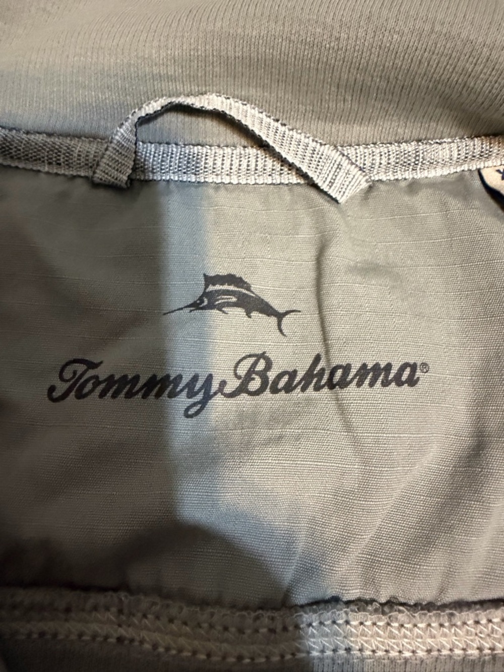 Tommy Bahamas Disney Mickey Mouse Colab Quarter Zip Sweatshirt Mens Size XL Gray - Picture 3 of 8